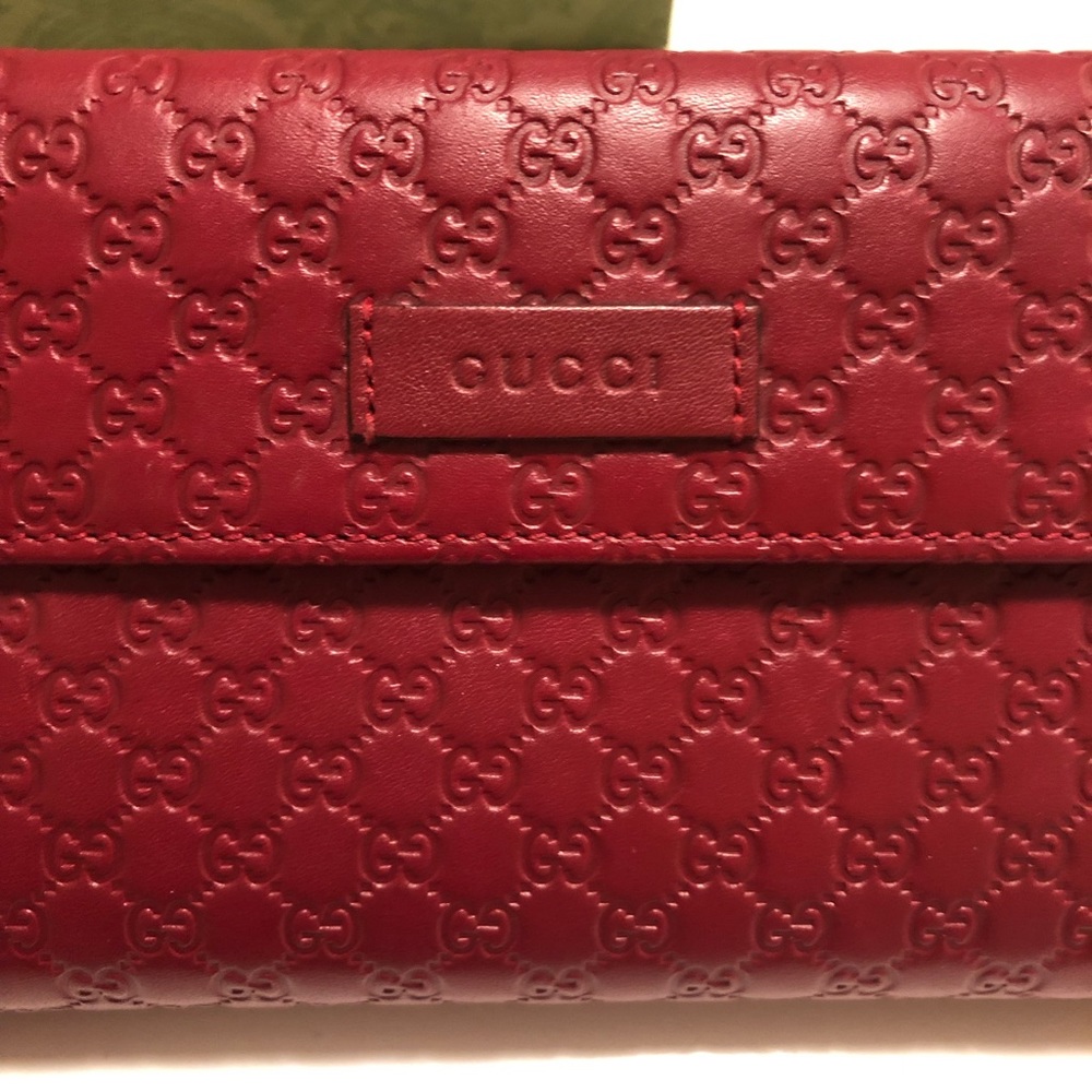 Authentic Gucci Microguccissima Continental Flap … - image 3